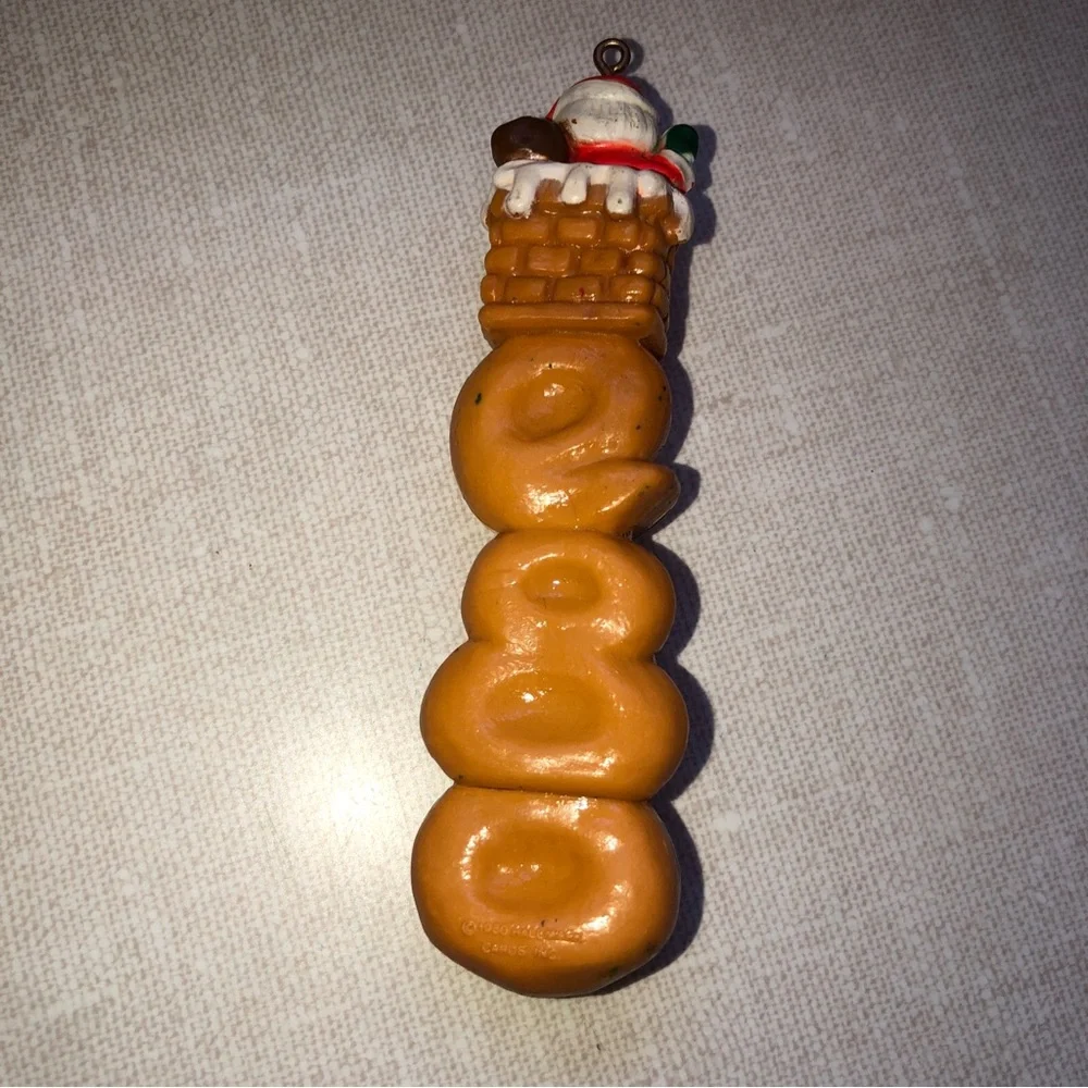 Vintage‎ Hallmark 1980 Santa Claus Chimney Christmas Tree Ornament